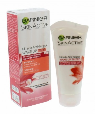New Garnier Miracle Wake Up Cream Anti-ageing 50ml Tinted SPF 20 Pro Retinol